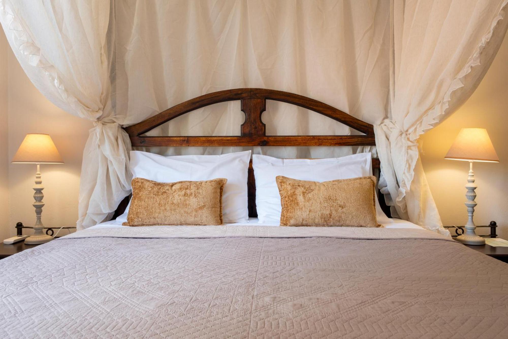 Santa Elena Boutique Rooms Chania  Bagian luar foto